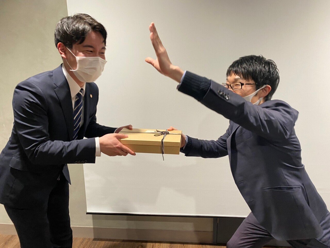 LINE_ALBUM_22卒入社式_220406_4