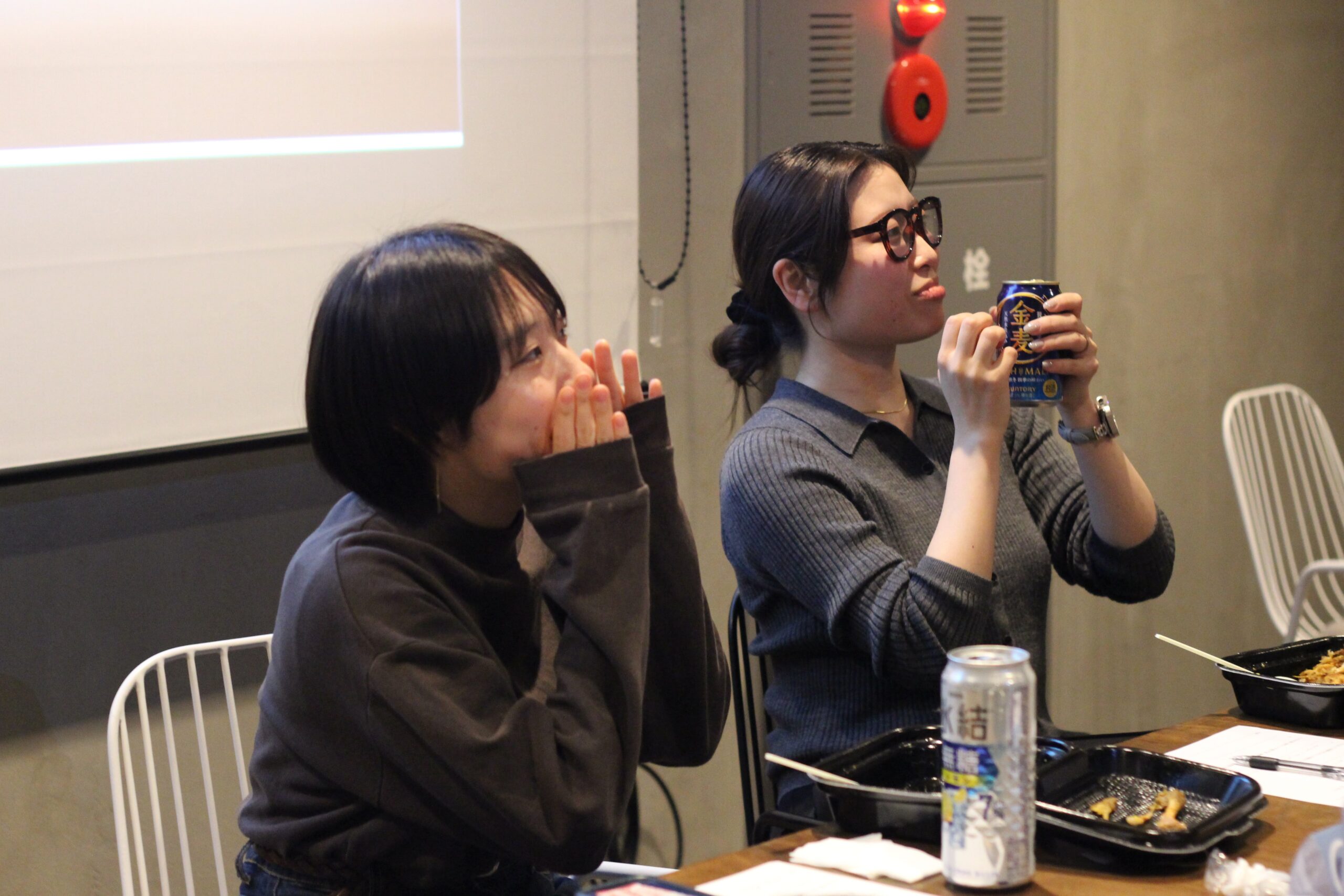 自己紹介を聞いている方々