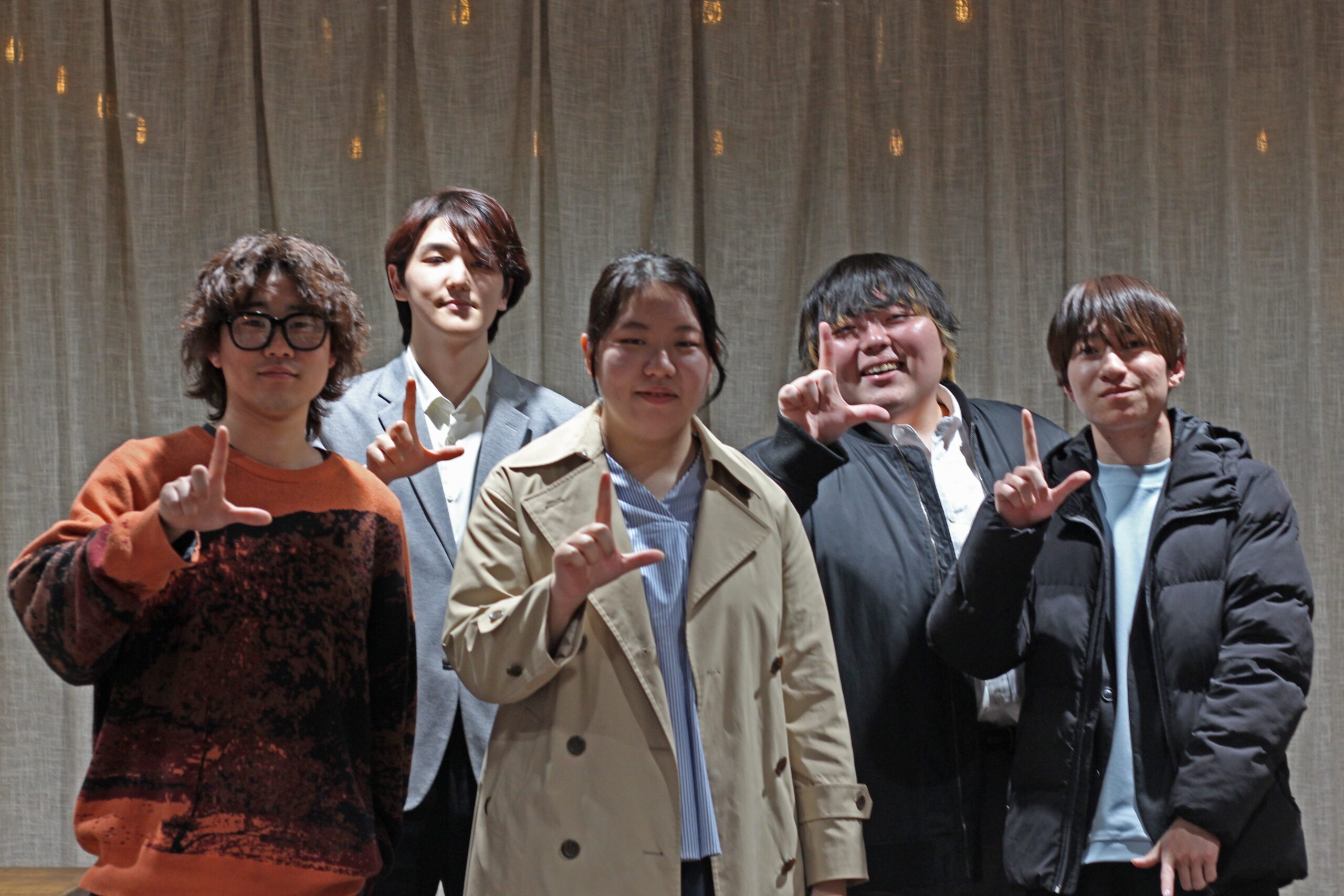 新卒社員の集合写真