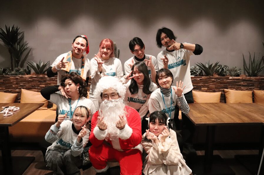 LULL FES運営メンバーの集合写真